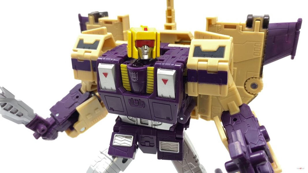 Transformers Legacy Blitzwing First Look In Hand Image  (11 of 61)